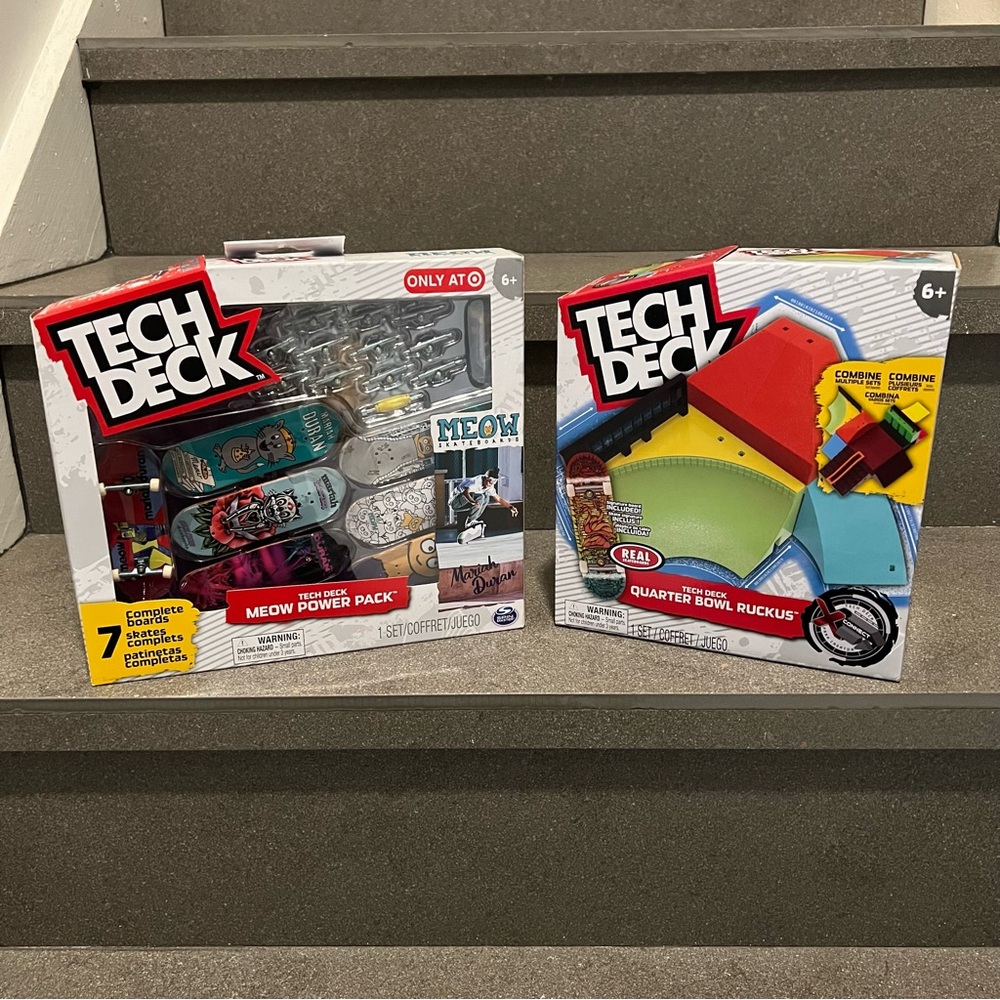 Tech Deck Meow Power 7 Pack+Tech Deck Quarter Bowl Ruckus X-Connect Park Creator